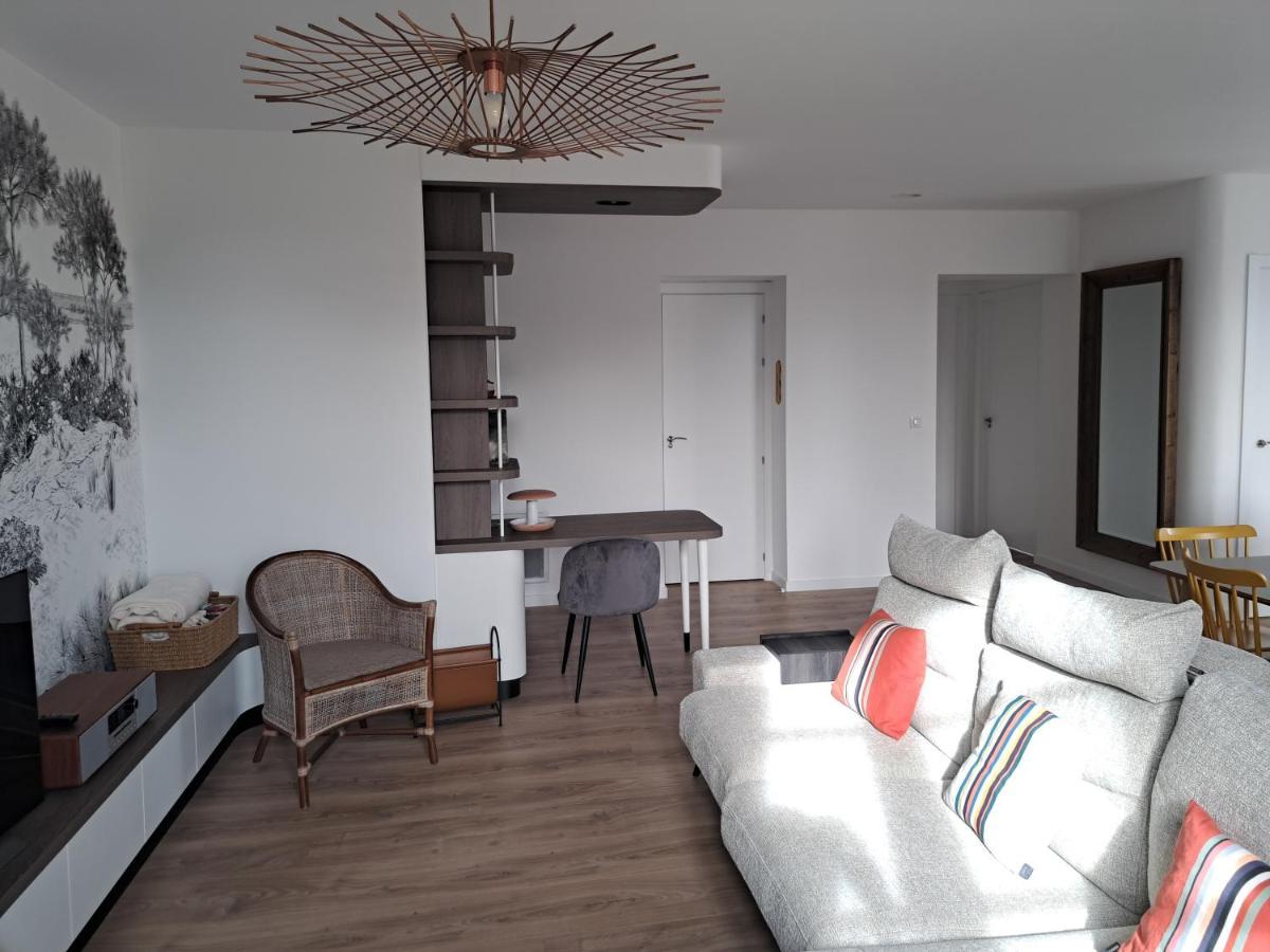 Superbe appartement T3 au centre plage .Parking Hendaye Extérieur photo